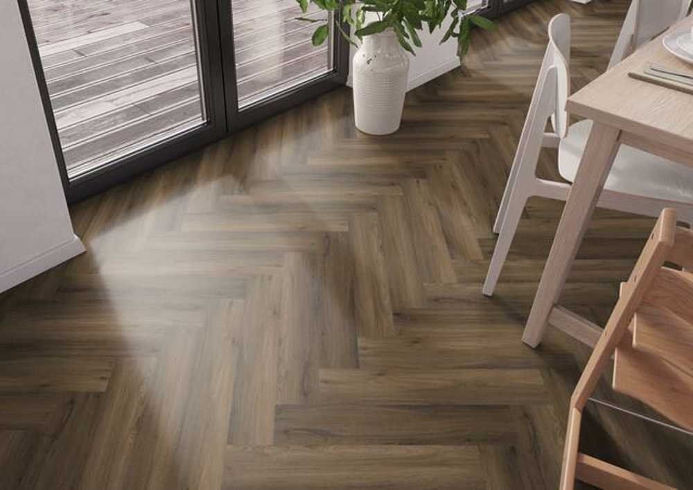 PVC Dryback Philip Warm Bruin Visgraat 3501 | 2